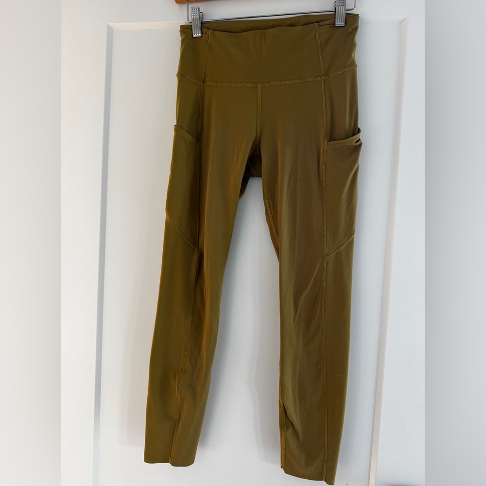 lululemon Fast & Free high-rise Crop leggings Size 6 Yellow Gold Grape Leaf